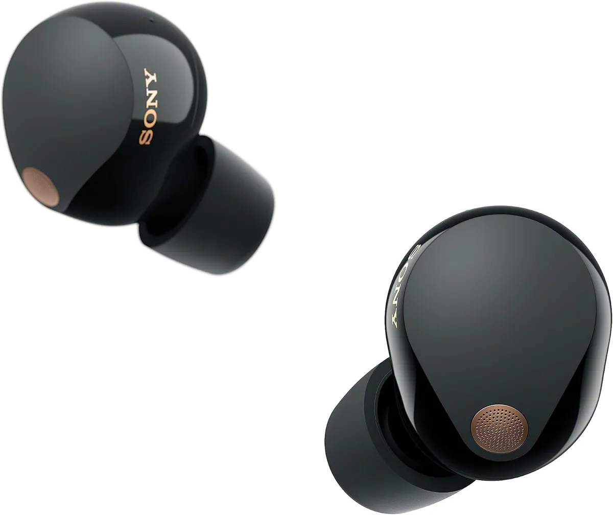 Sony WF-1000XM5 earbuds